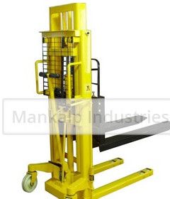 Manual Stacker Mkp 112, Capacity : 500 Kg - 1500 Kg