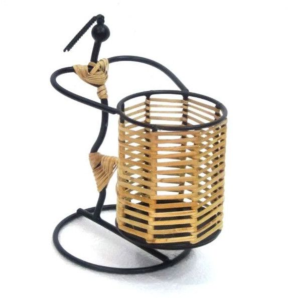 Iron Lady Pen Holder with Cane Work