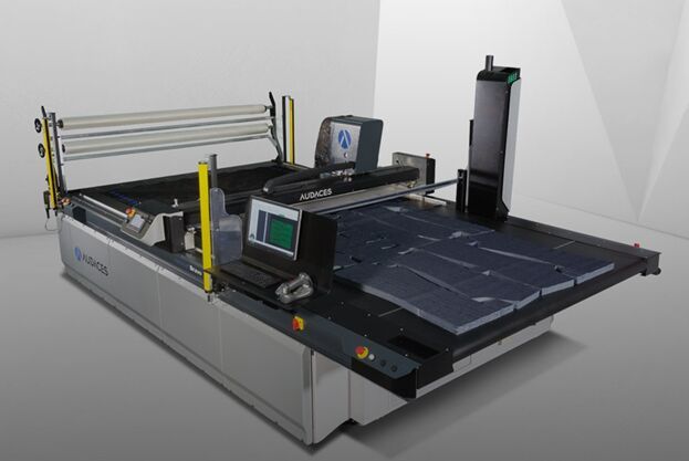Automatic Cutting Machine