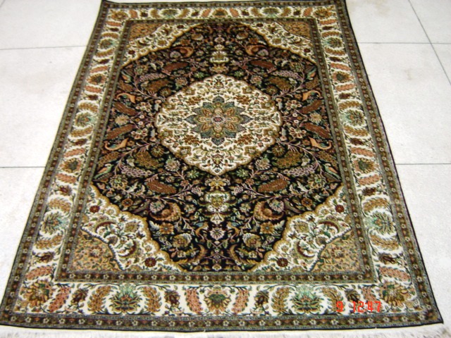 hand knotted carpets