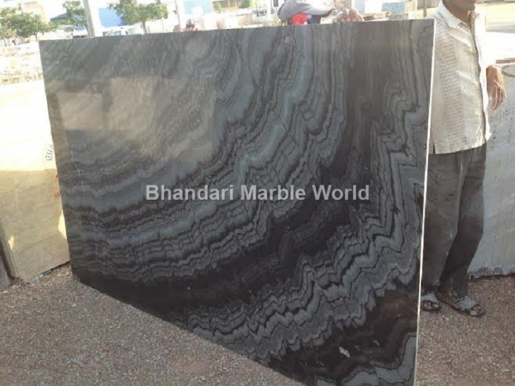 Burburry Black Marble