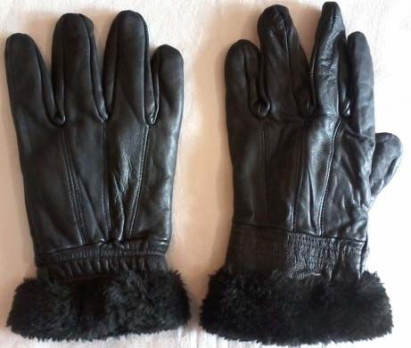 Ladies Leather Gloves
