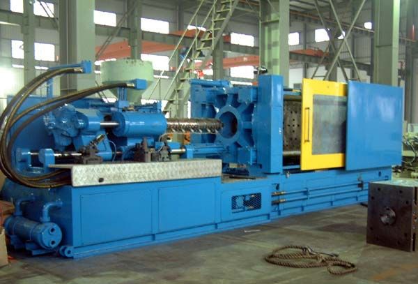 Injection Molding Machine