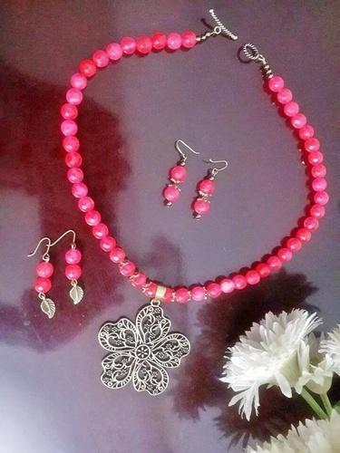 Semi Precious Pink Jade Stone Necklace Set