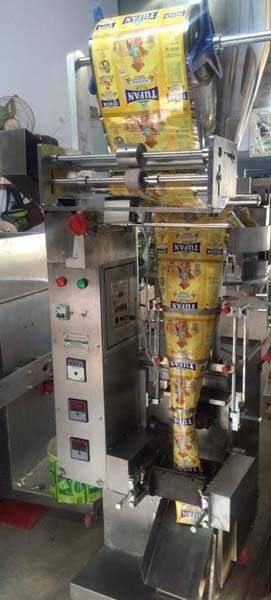 Daal Packing Machine