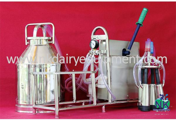 HAND OPERATED MILKING MACHINE WITH SITTING AREA