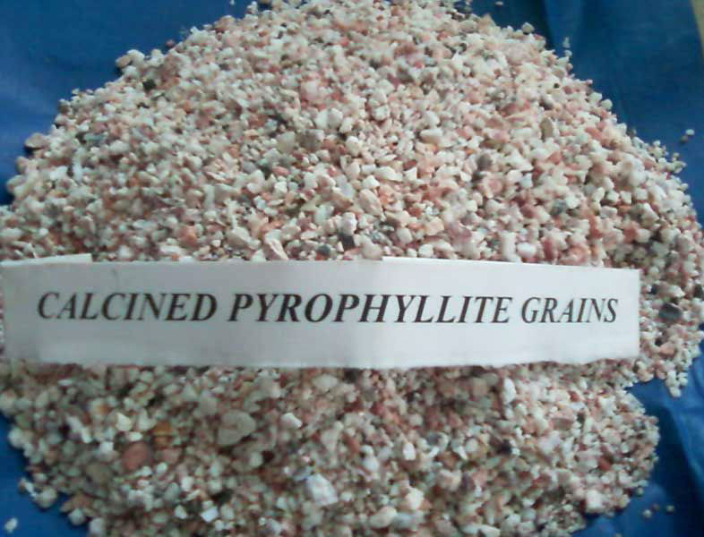 Calcined Pyrophyllite Grains 