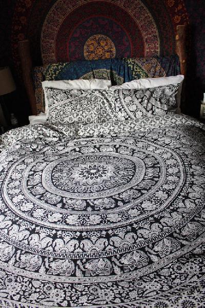 Elephant Print Tapestry Duvet Cover, Size : 54x 89 inch
