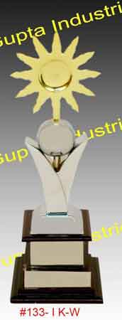 I-k-w 133 Metal Sports Trophy
