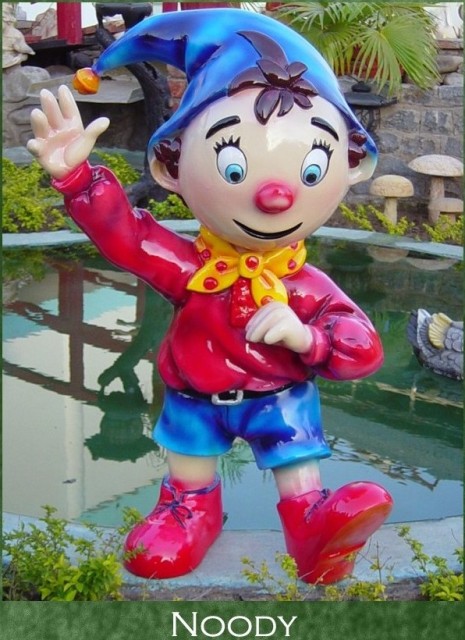 Ceramic Noddy Sculpture, for Garden, Gifting, Packaging Type : Carton Box, Thermocol Box