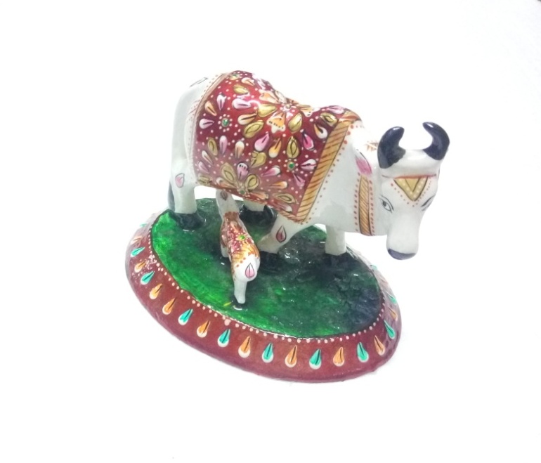 MEENAKARI COW BABY