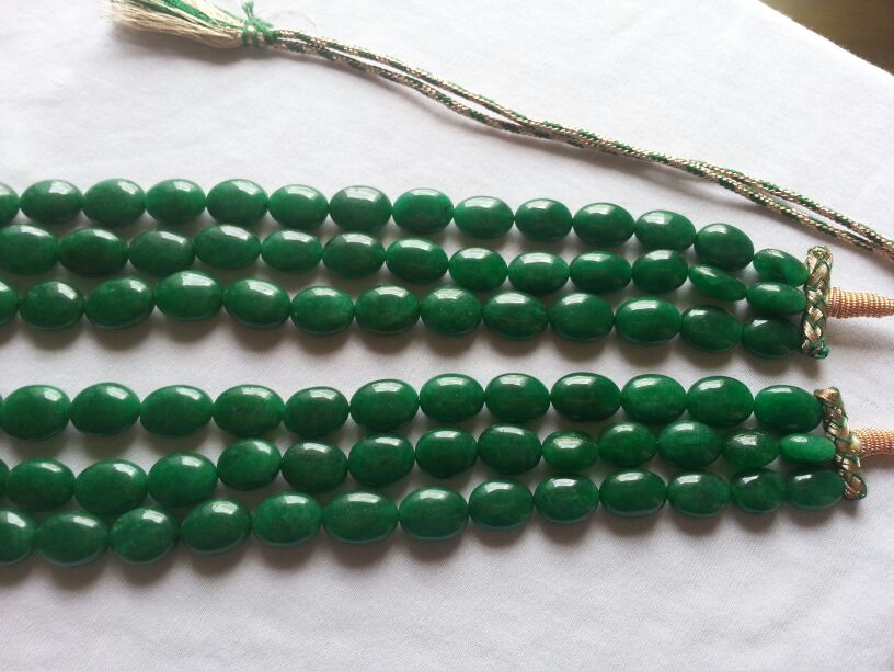 Oval Smooth Dyed Beryl Beads