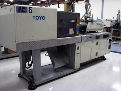Toyo Injection Molding Machine