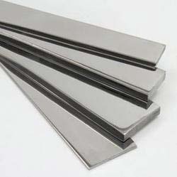 Rectangular Carbon Steel Flats, for Industry, Length : 3.5ft