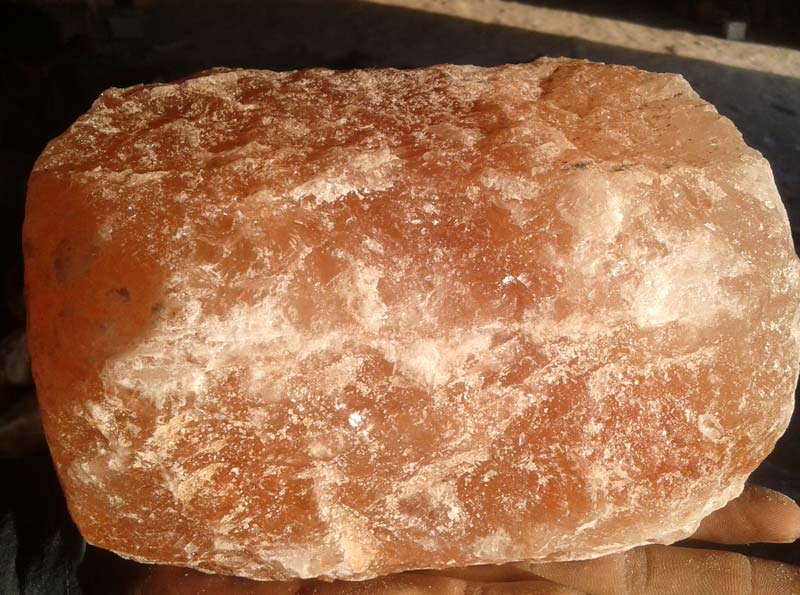 Himalayan salt Lick stone himalayan rock salt slabs Supplier from