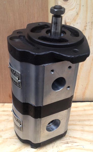 Hydraulic Pump Suitable for John Deere 3 Hole