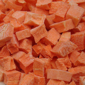 Dehydrated Carrot Cubes