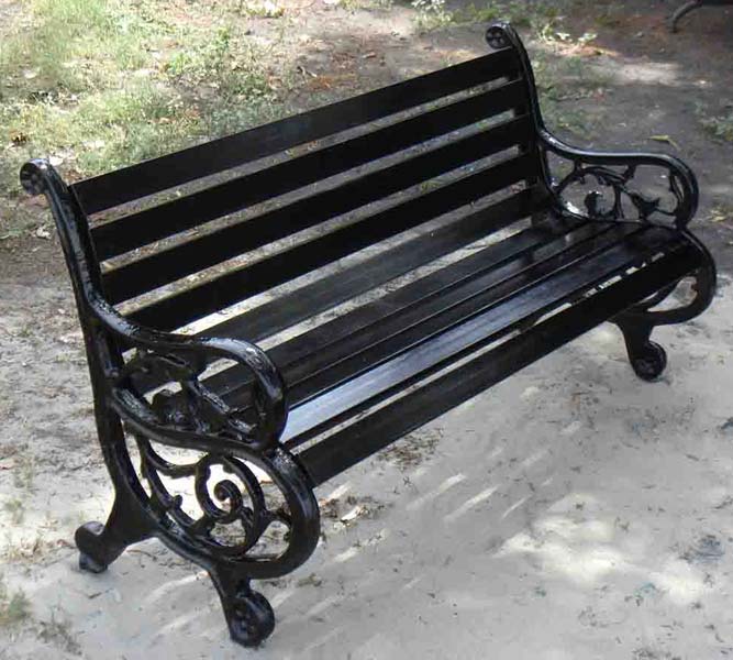 Black Color Coated Cast Iron Park Bench, for Garden, Style : Contemporary, Modern