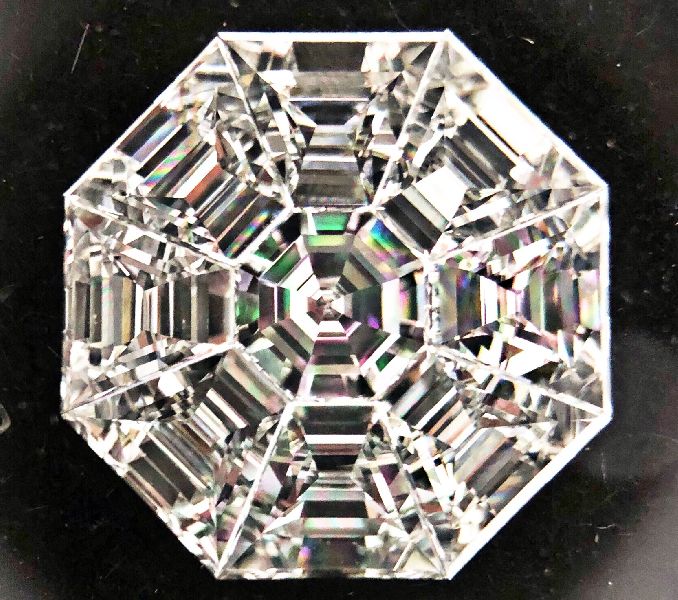 Octagonal Pie Cut Diamonds, Purity : >90%