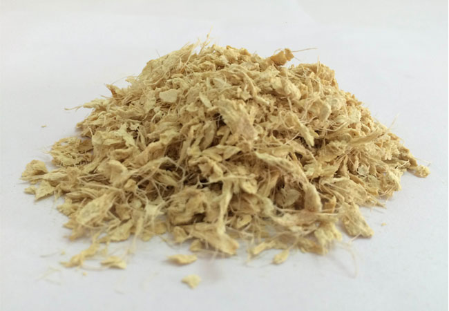Ginger Flakes, Feature : Reasonable Price, Hygienically processed.