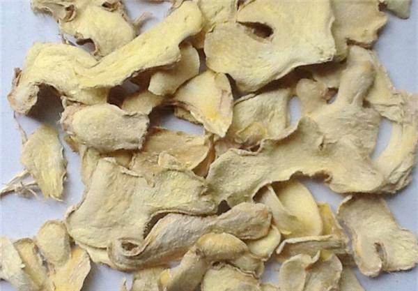 Dehydrated Ginger Flakes