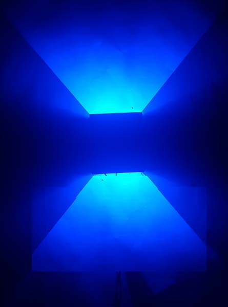 Decoradda Cut Blue 1w Led Wall Ceiling Light