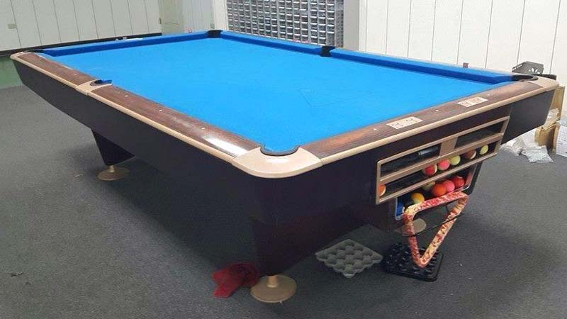 Imported American 8 Ball Billiard Pool Table at Best Price in Delhi