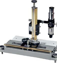 Electricity Travelling Microscope, for Forensic Lab, Science Lab, Size : 150mmx200mm