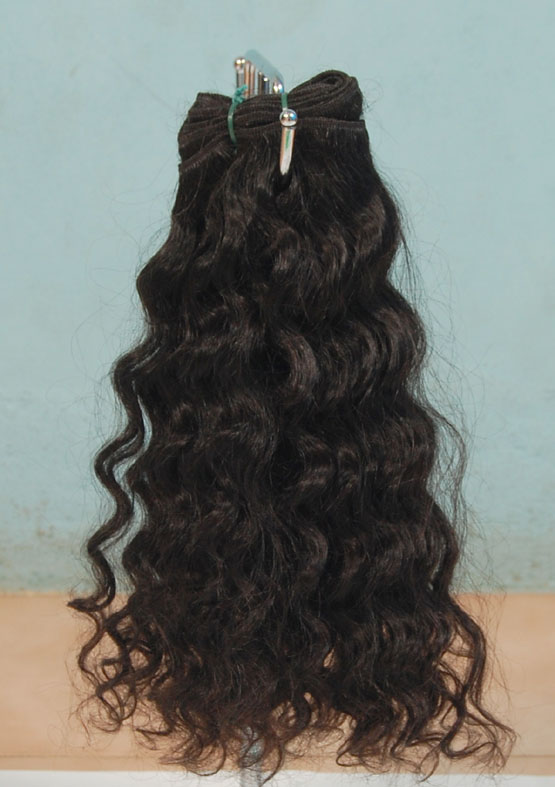 Fashioncrown 100 gram machine wefted hair, Style : curly