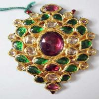 Kundan Pendant