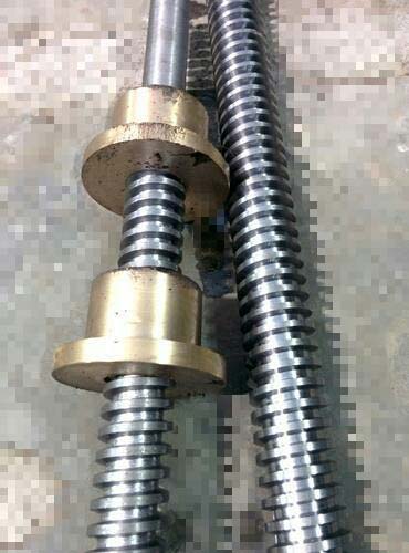 Precision Lead Screws & Nuts