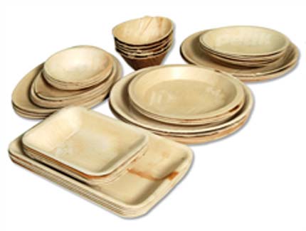Areca leaf plates, for Serving Food, Feature : Disposable, Eco Friendly, Light Weight