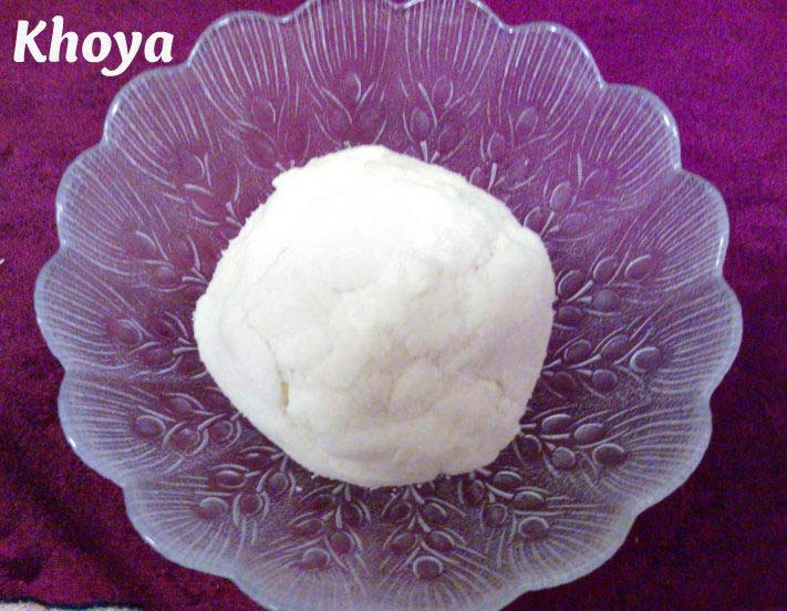 Fresh Khoya, for Bakery Products, Dessert, Food, Features : Completely Safe, Excellent In Taste, Highly Nutritious