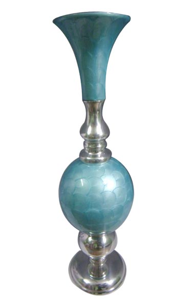 Aluminium Vase 3