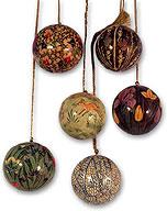 Christmas balls: set of six Christmas hanging balls