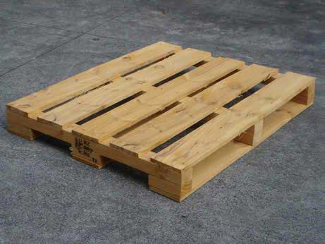 four way wooden pallets