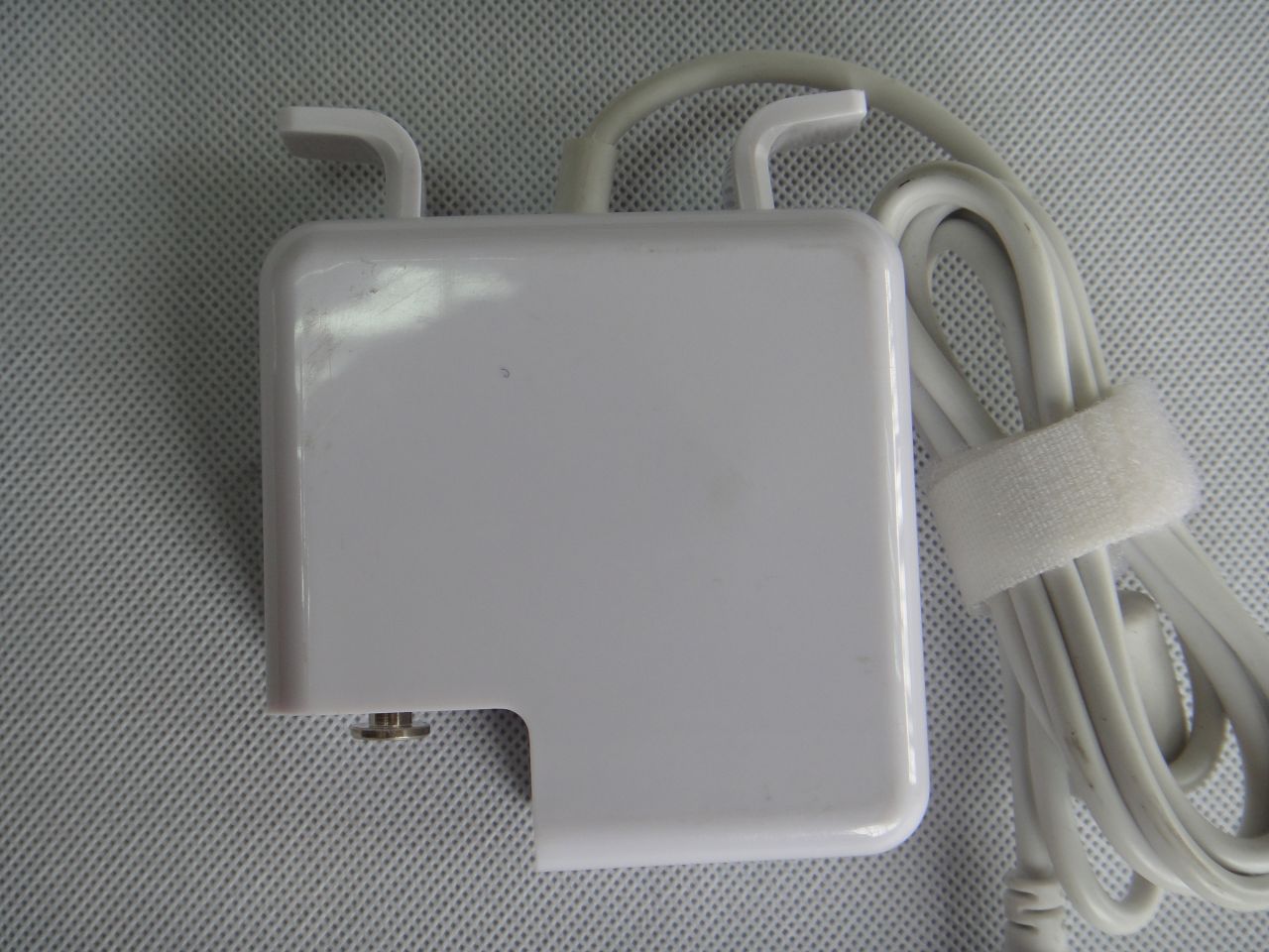 24.5v 2.65a Laptop Ac Adapter