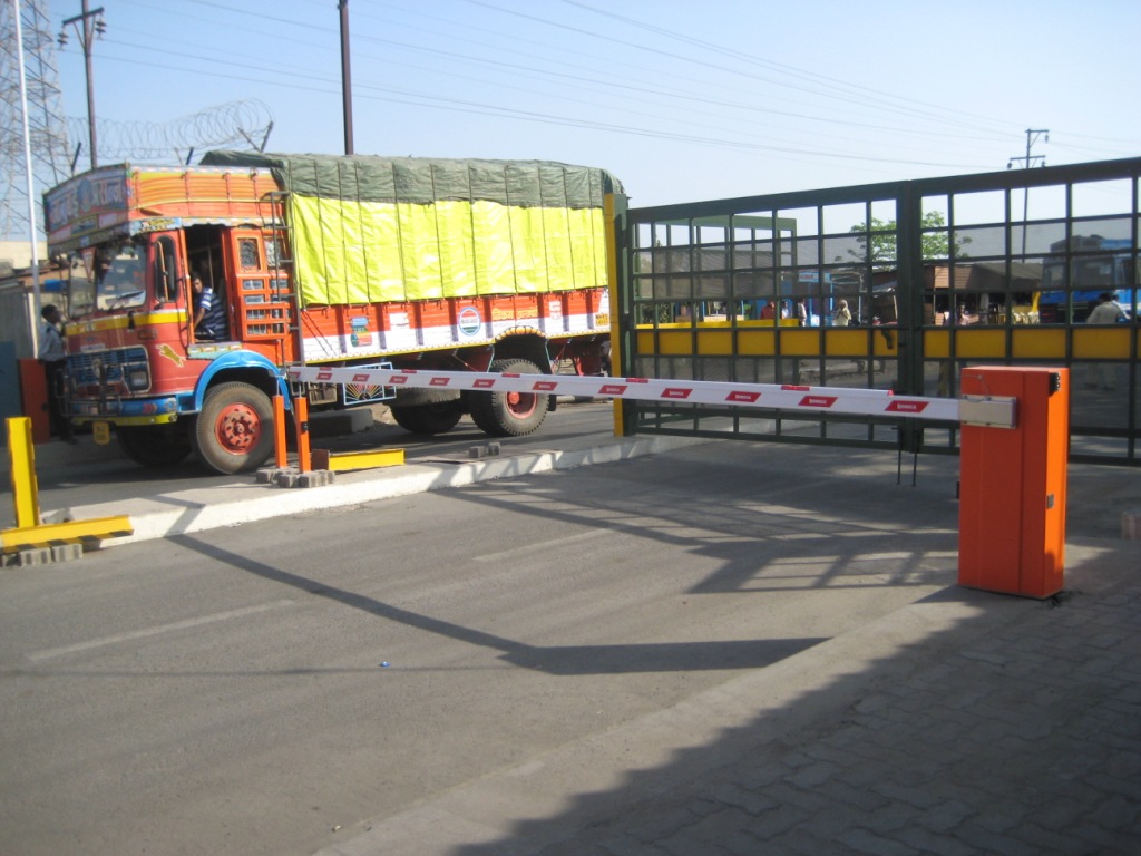 automatic boom barriers