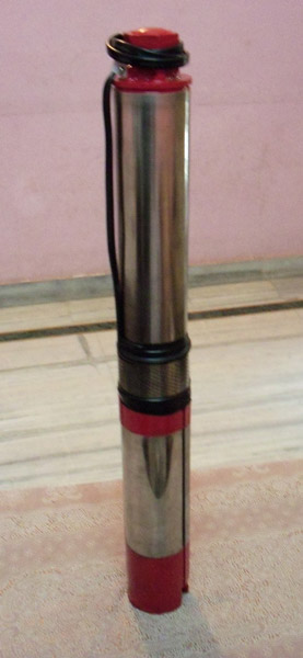 Submersible pump