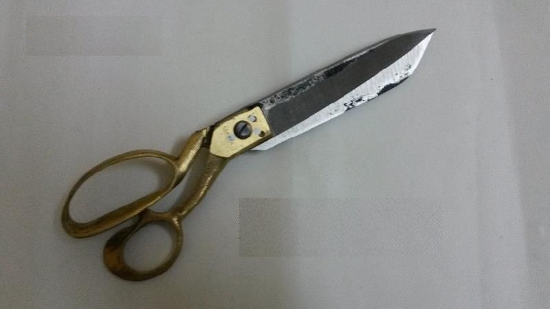 1041 Reti Brass Handle Scissors, for Garments