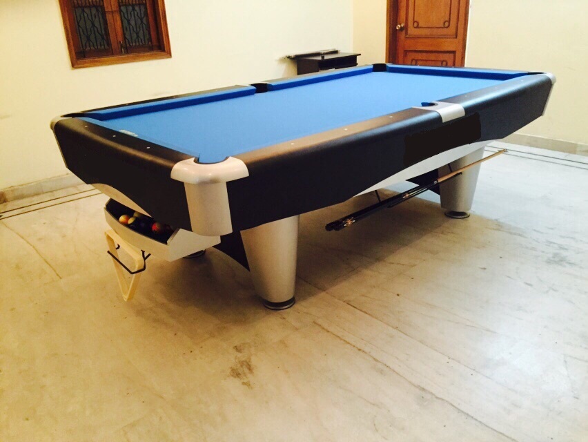 Imported American 8 Ball Billiard Pool Table at Best Price in Delhi