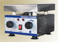 Hot plate magnetic stirrer