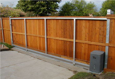 SLIDING WOODEN GATE