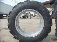 tractor rear combine tyre