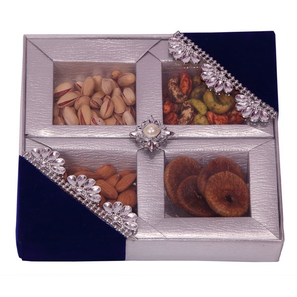 The Silver Pearl Dry Fruit Gift Pack