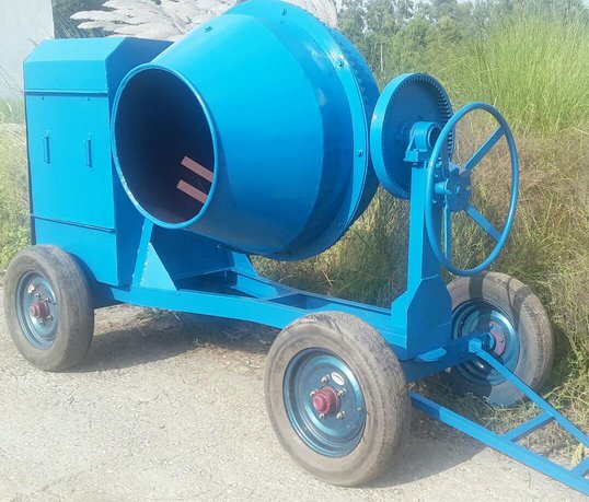 Universal Engineering Concrete Mixture Machine, Power : 10 hp