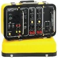 2-Diver Portable Radios