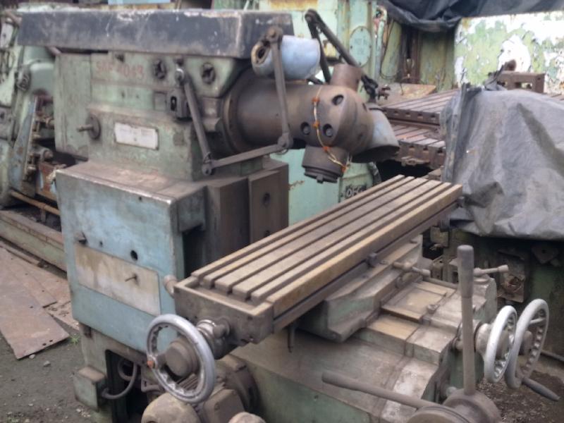 Used Universal Milling Machine (Praga No.2) Manufacturer in Kolkata ...