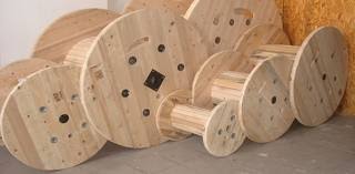 Plywood cable drums