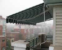 retractable awning